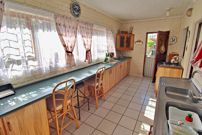 3 Bedroom Property for Sale in Groot Brakrivier Central Western Cape